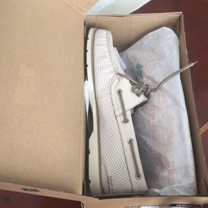 Men’s Sperry- Leeward 2- Eye Pearl ivory-size 11.5